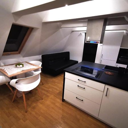 ルブベク・シロンスキChillout Apart In The Atticアパートメント エクステリア 写真